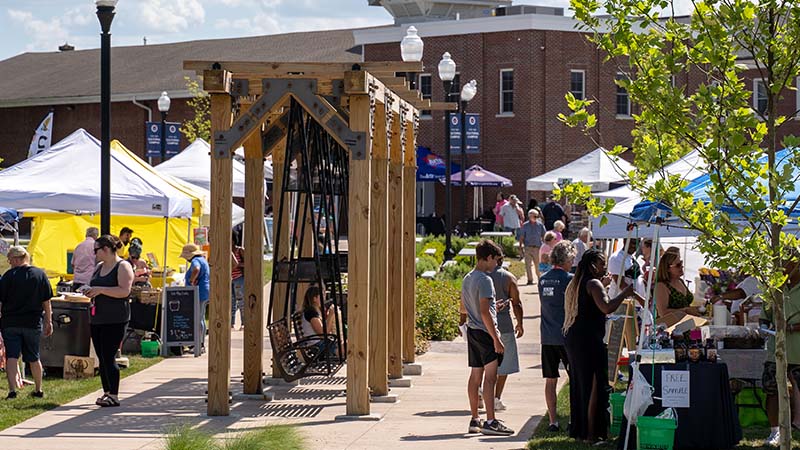 fort ben farmer's market